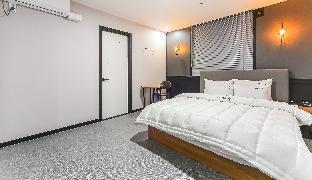 Gimhae Jangyu Hotel Ryu 3*