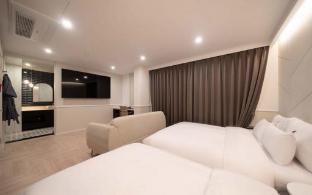 Seongnam Hotel Label 0*