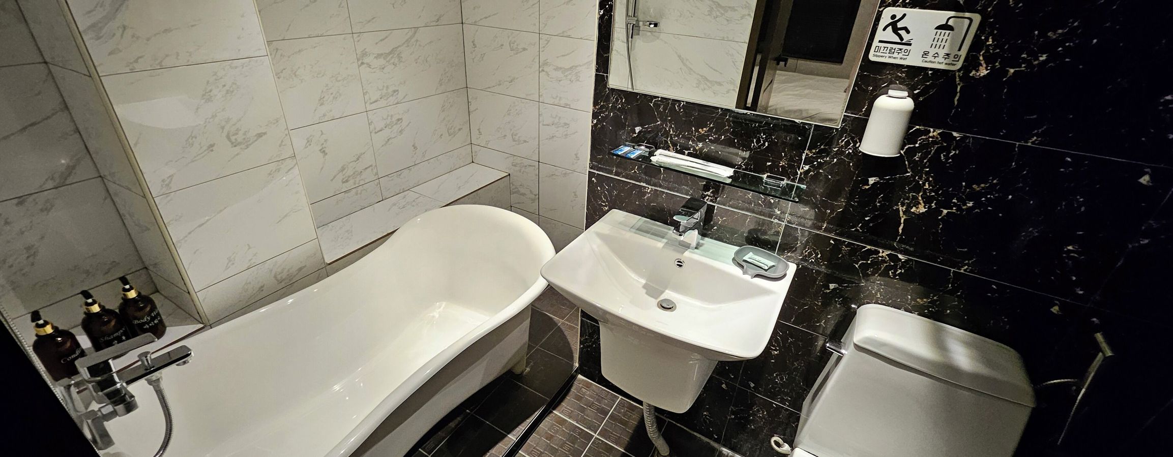 Billz Hotel Dongdaemoon 2*