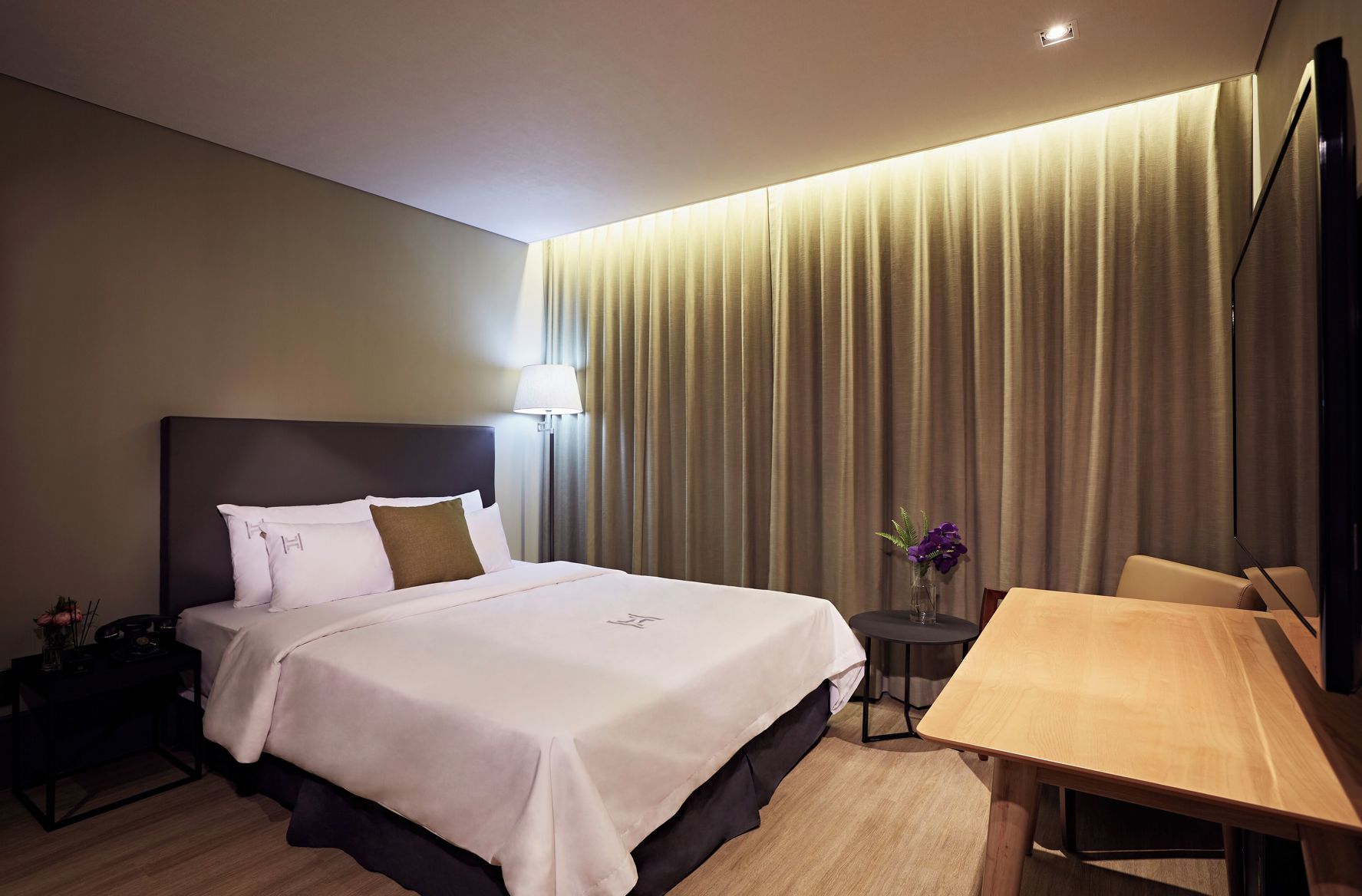 SEONGNAM HEALASIS HOTEL MORAN STATION 2*