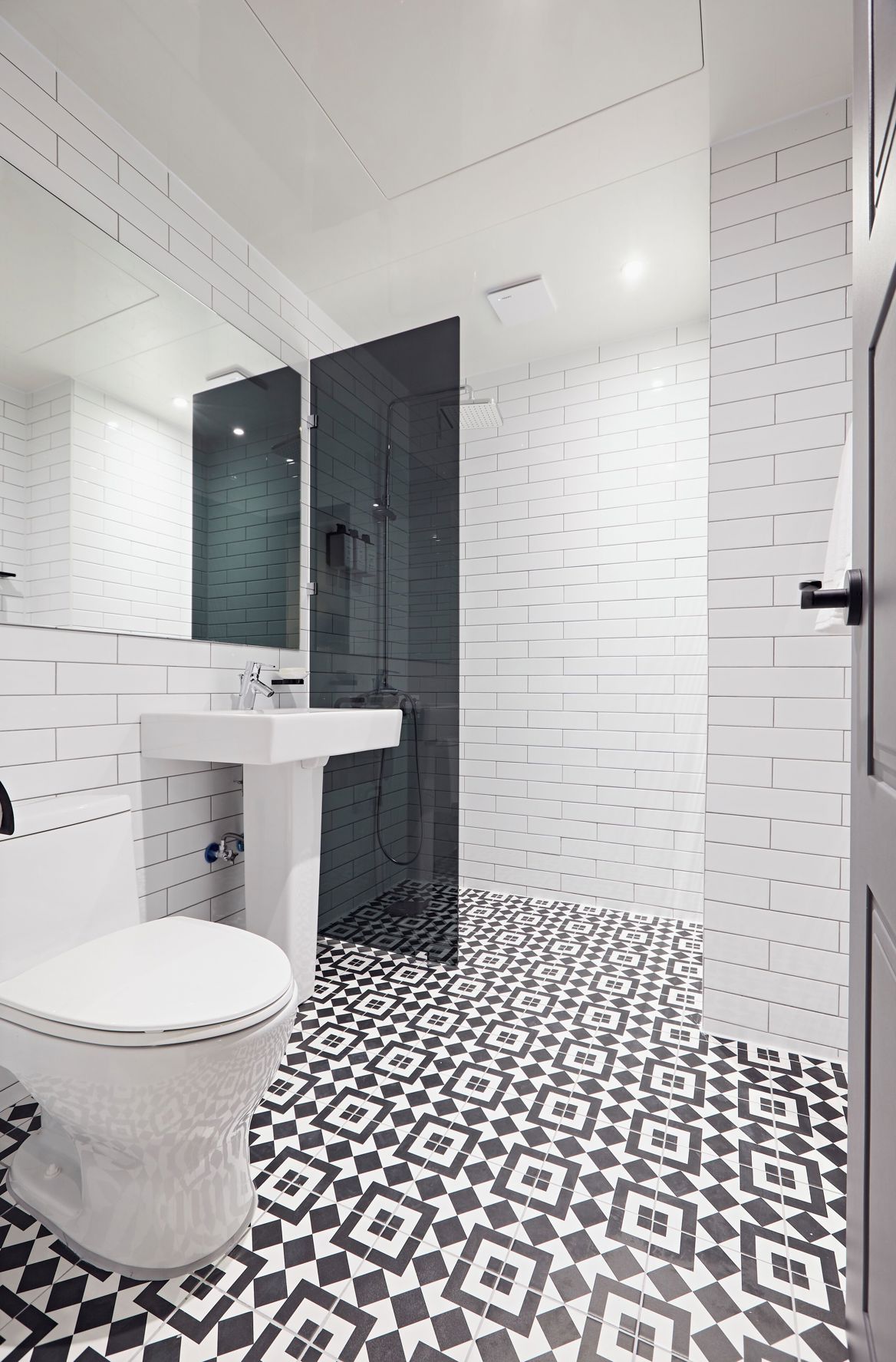 SEONGNAM HEALASIS HOTEL MORAN STATION 2*