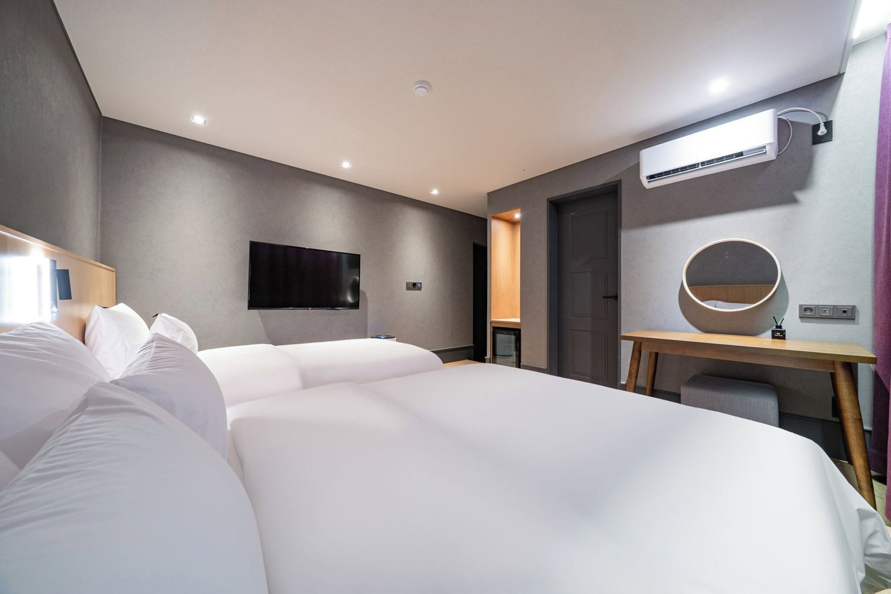 SEONGNAM HEALASIS HOTEL MORAN STATION 2*