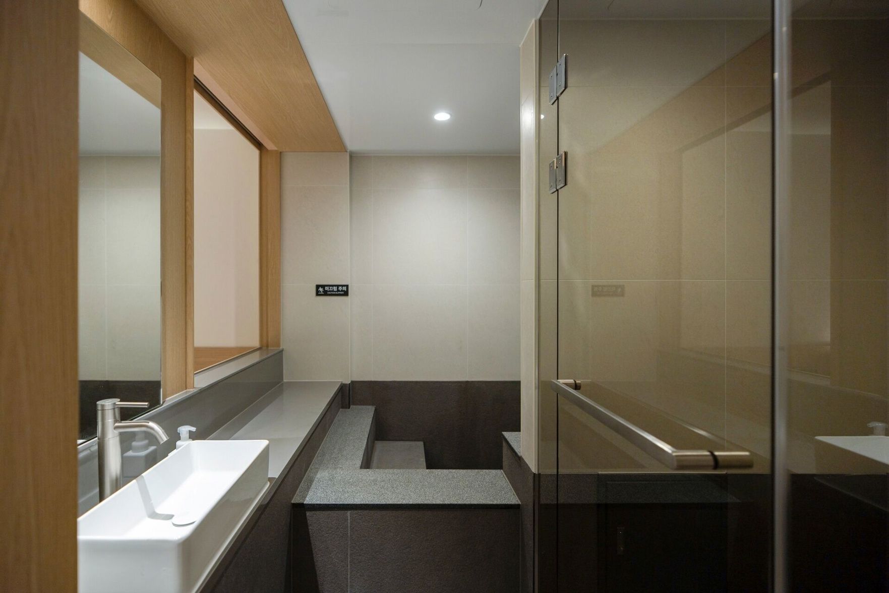Sowon Ryokan and Hotel by Anook Sangbong 2*