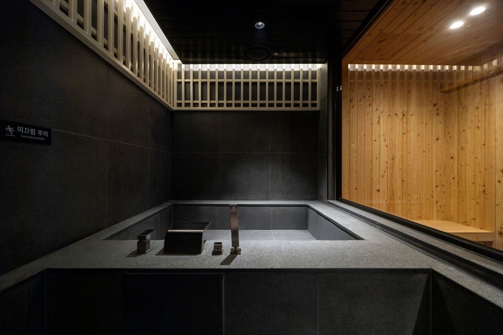 Sowon Ryokan and Hotel by Anook Sangbong 2*