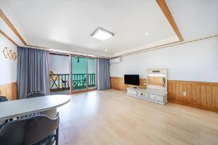 Geoje Haegeumgang Pension 3*