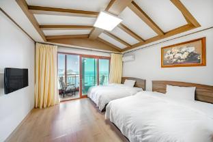 Geoje Haegeumgang Pension 3*