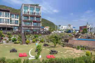Geoje Haegeumgang Pension 3*