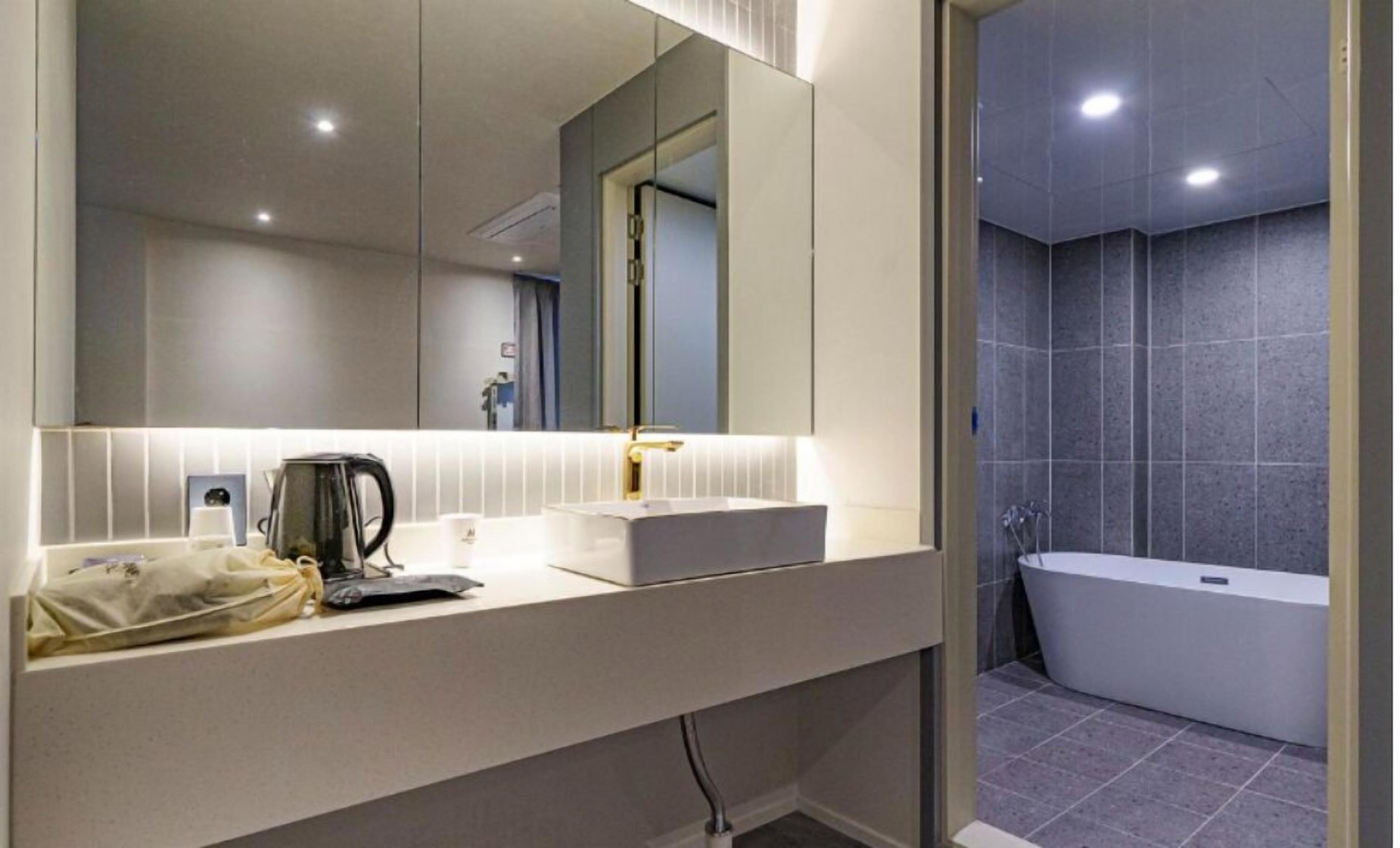 POHANG MANSION 6 HOTEL 3*