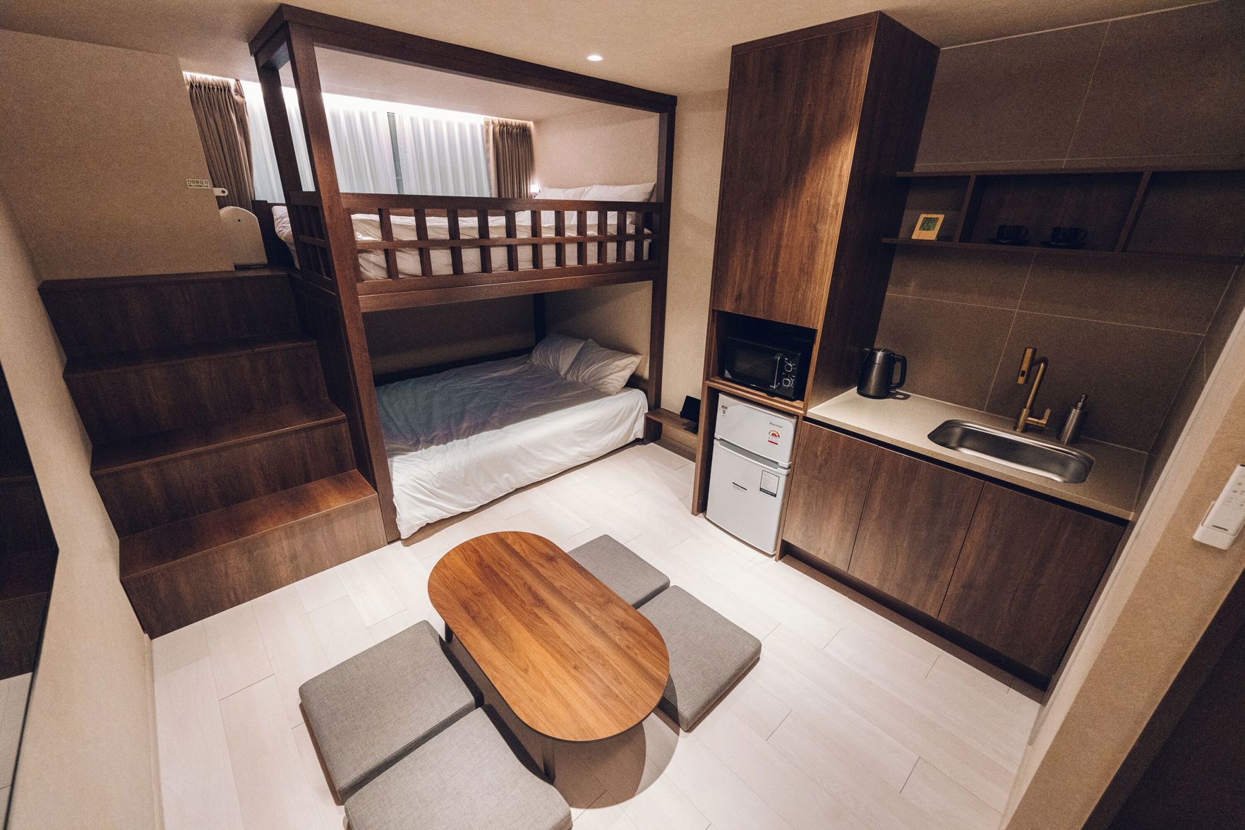 Monthliv Gwangjang Market Hotel Stay 3*