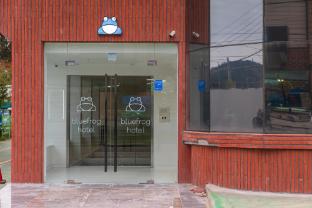 BLUEFROG HOTEL 2*
