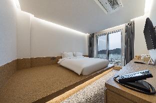 BLUEFROG HOTEL 2*