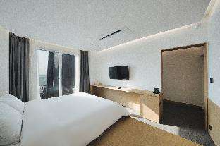 BLUEFROG HOTEL 2*