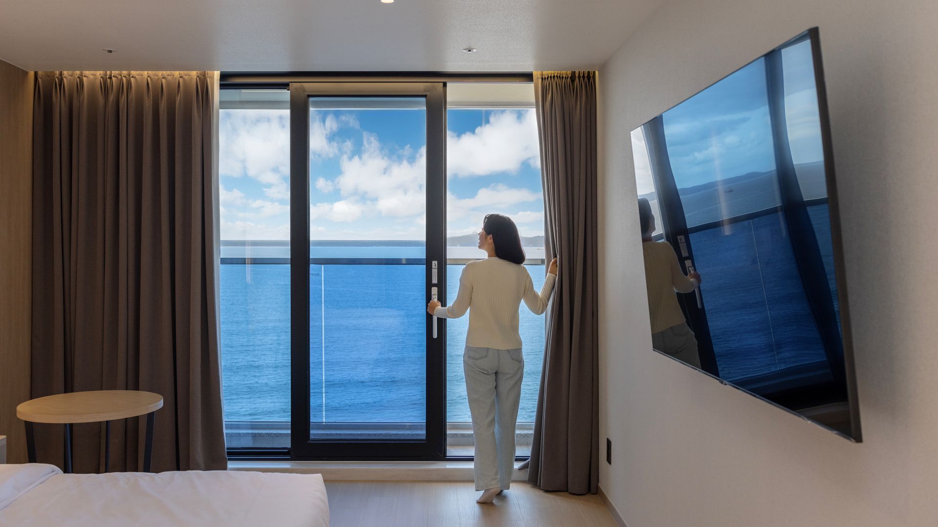 Hound Hotel Pohang Yeongildae 2*
