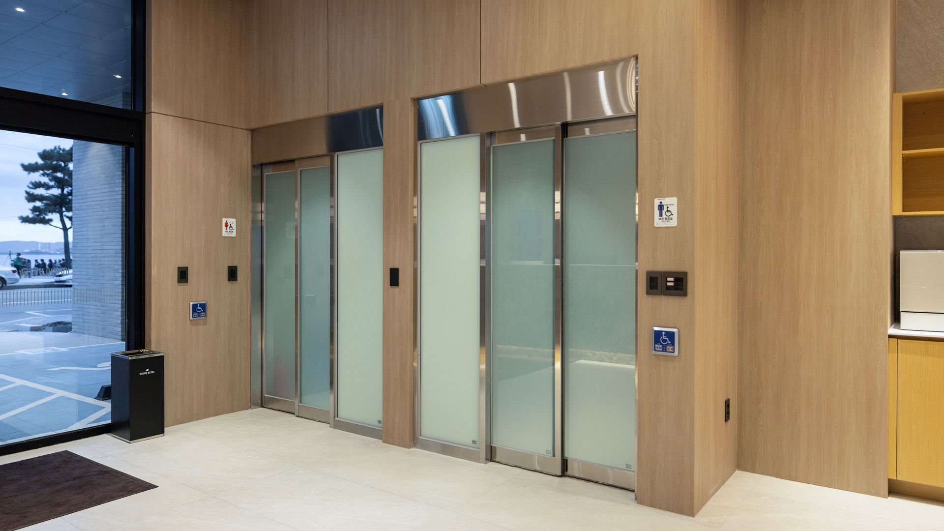 Hound Hotel Pohang Yeongildae 2*