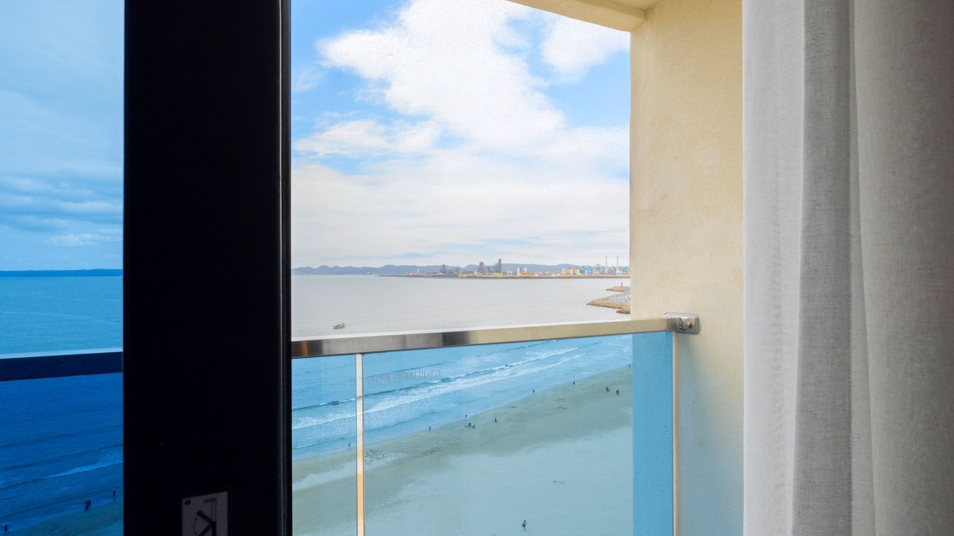 Hound Hotel Pohang Yeongildae 2*