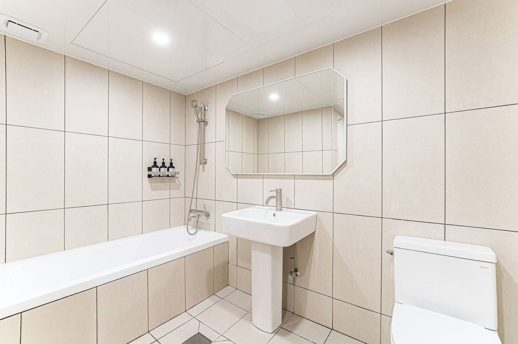 EsanghanHotel Incheon Chinatown 3*