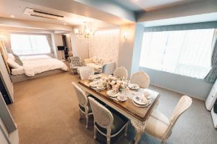 Monthliv Jongno Jonggak Station Hotel Stay 2*