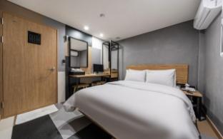Guui Box Hotel 0*
