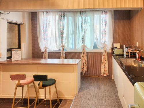 Romance Hotel 0*