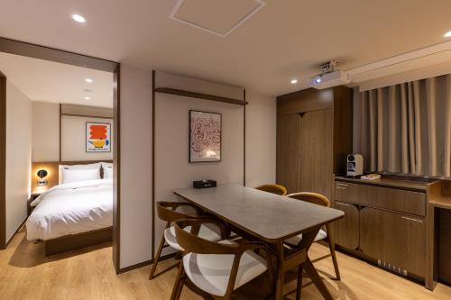 Vinetree Boutique Hotel 2*