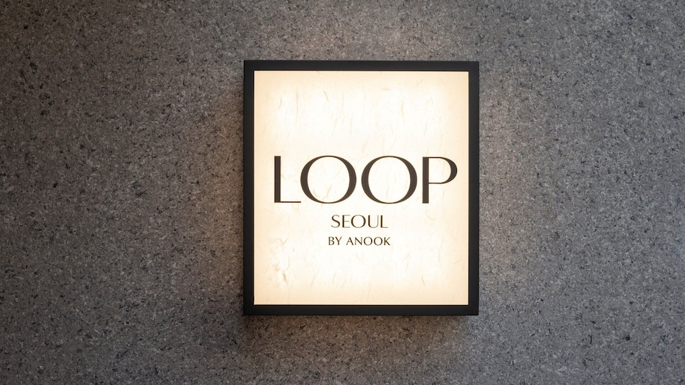 Loop Seoul Hotel by Anook Seoul Gangnam 1 2*