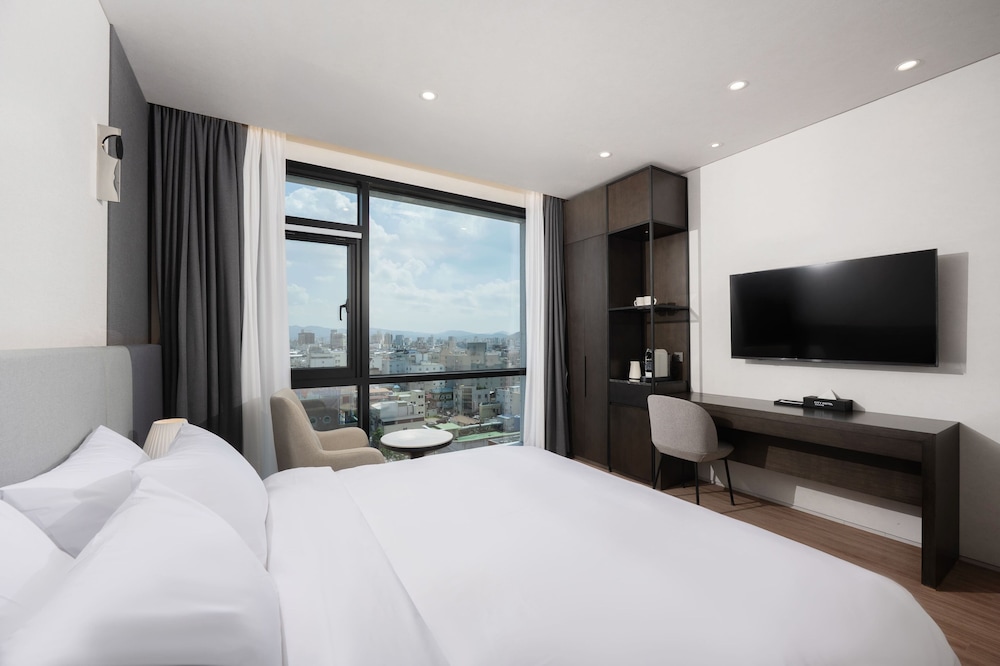 Pohang City Hotel 3*