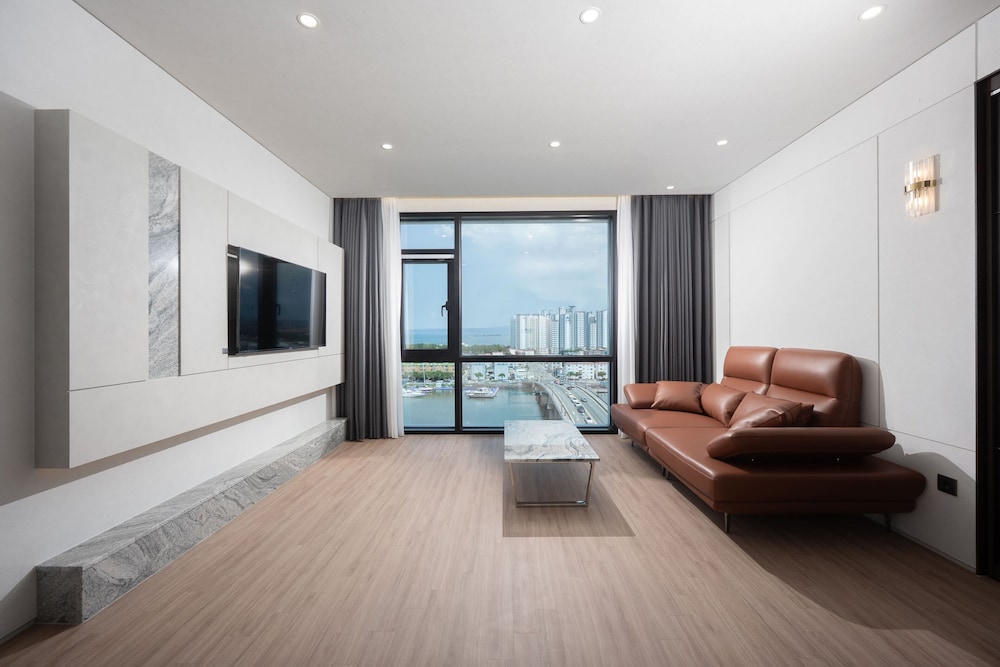 Pohang City Hotel 3*