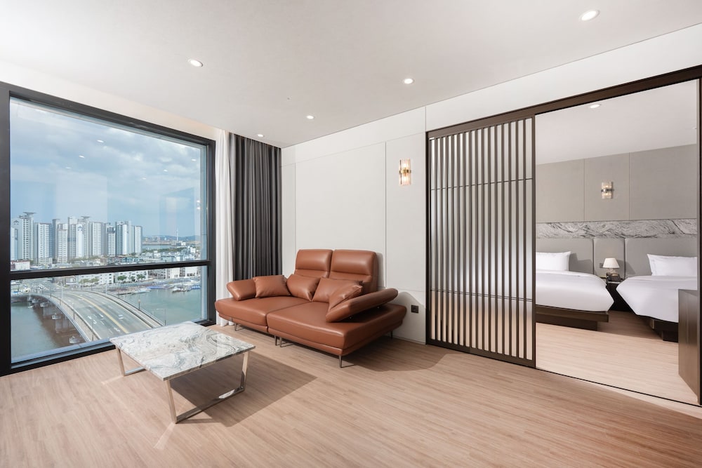 Pohang City Hotel 3*