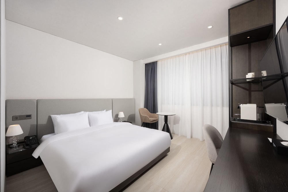 Pohang City Hotel 3*