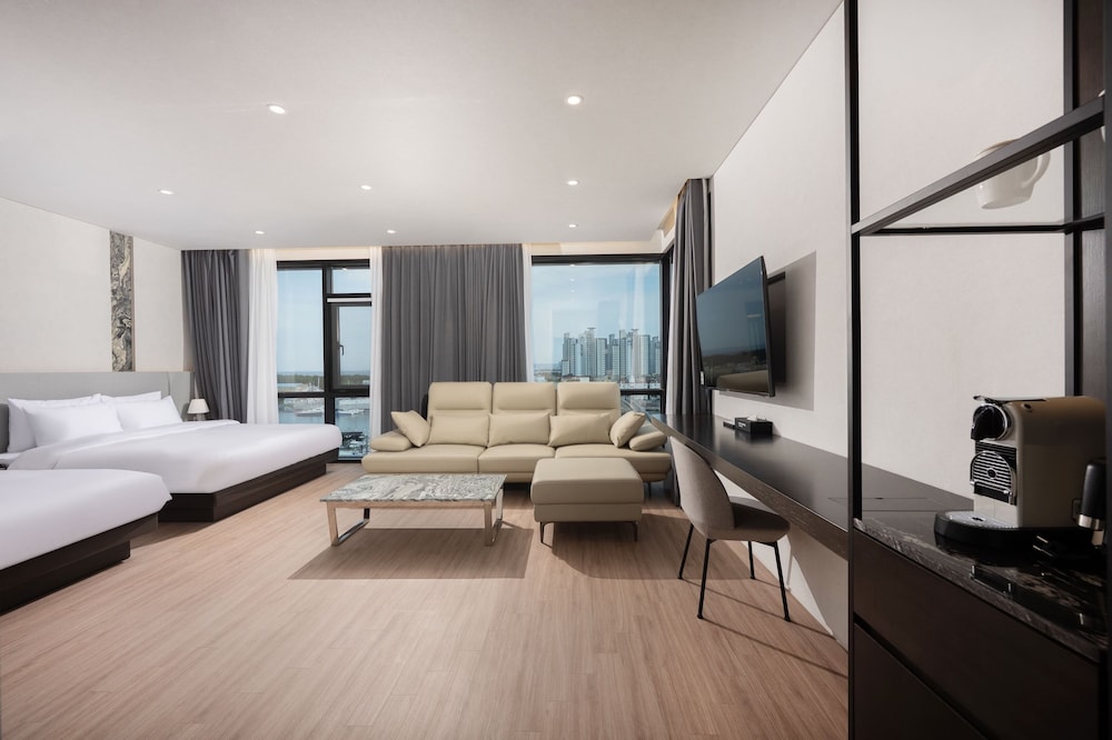 Pohang City Hotel 3*