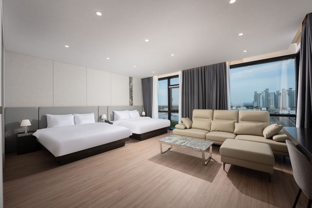 Pohang City Hotel 3*