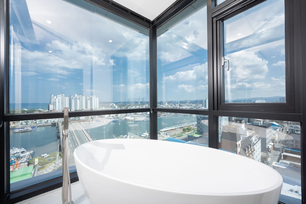 Pohang City Hotel 3*