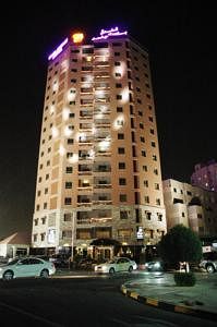 Plaza Athenee Hotel 4*
