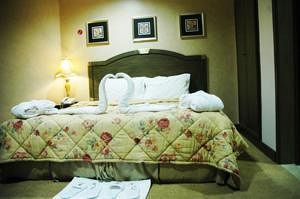 Plaza Athenee Hotel 4*