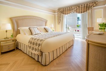 The Regency Hotel, Kuwait 4*