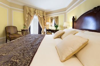 The Regency Hotel, Kuwait 4*