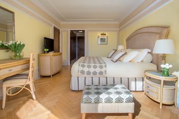 The Regency Hotel, Kuwait 4*