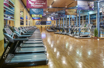 Crowne Plaza Kuwait Al Thuraya City by IHG 5*