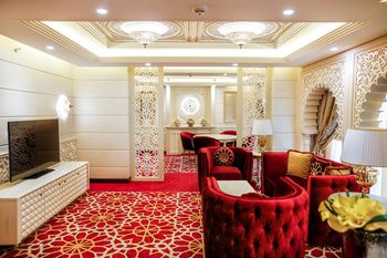 Crowne Plaza Kuwait Al Thuraya City by IHG 5*