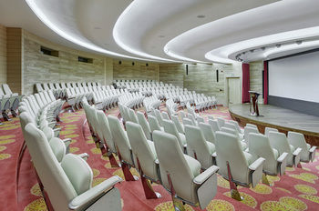 Crowne Plaza Kuwait Al Thuraya City by IHG 5*