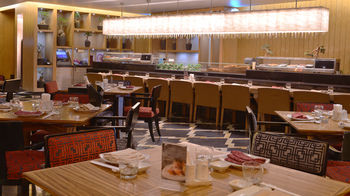 Crowne Plaza Kuwait Al Thuraya City by IHG 5*