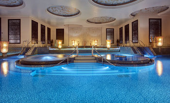 Crowne Plaza Kuwait Al Thuraya City by IHG 5*