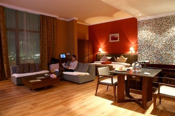 Le Jazz Hotel 4*