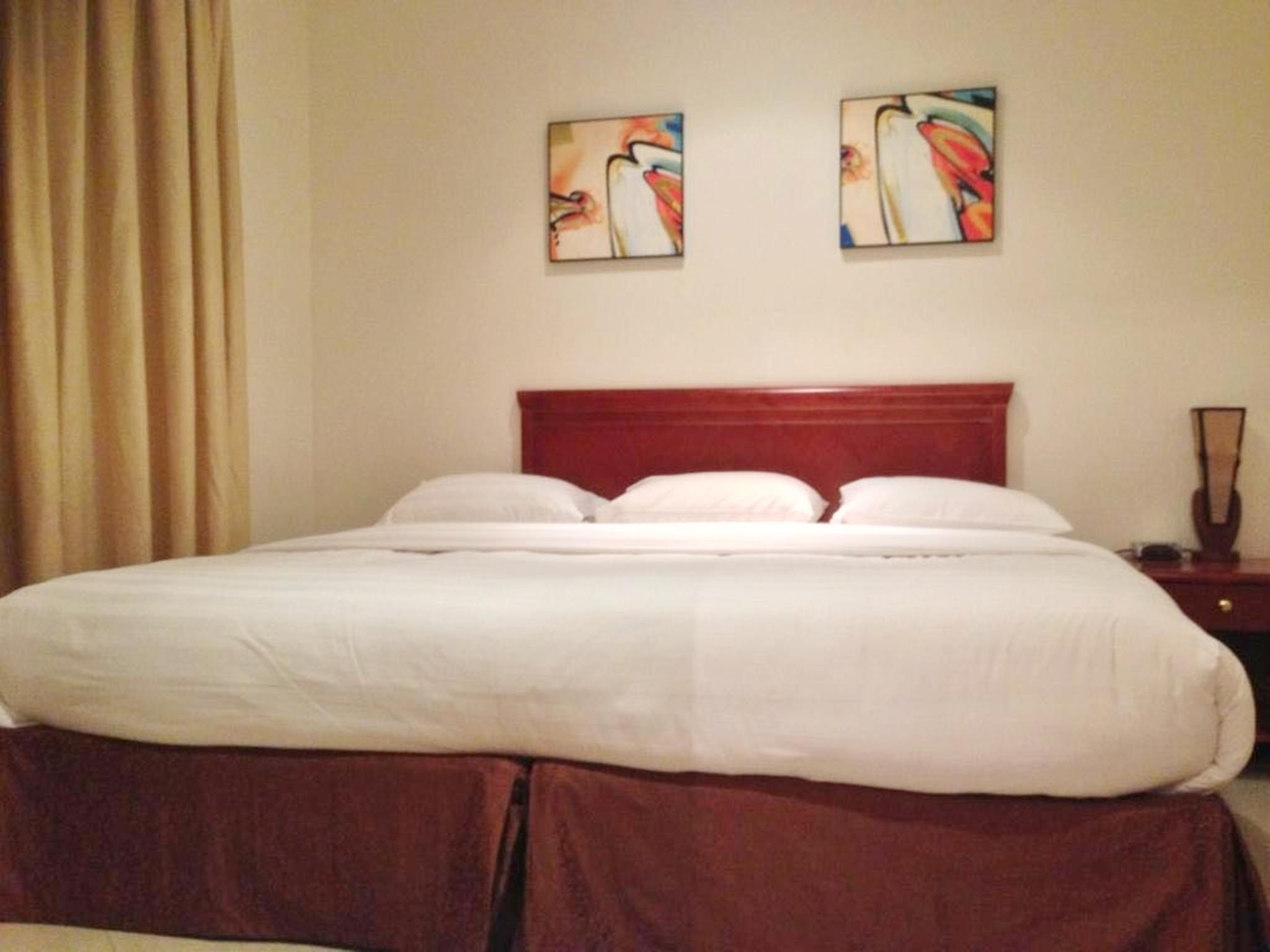 Times Square Suite Hotel 3*
