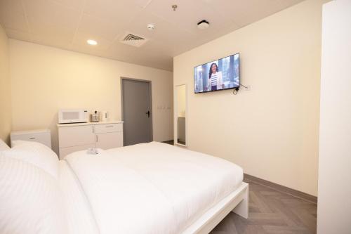 Riggae Tower Hotel 2*