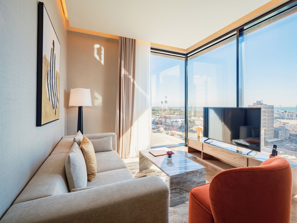 One Sharq Boutique Hotel 4*