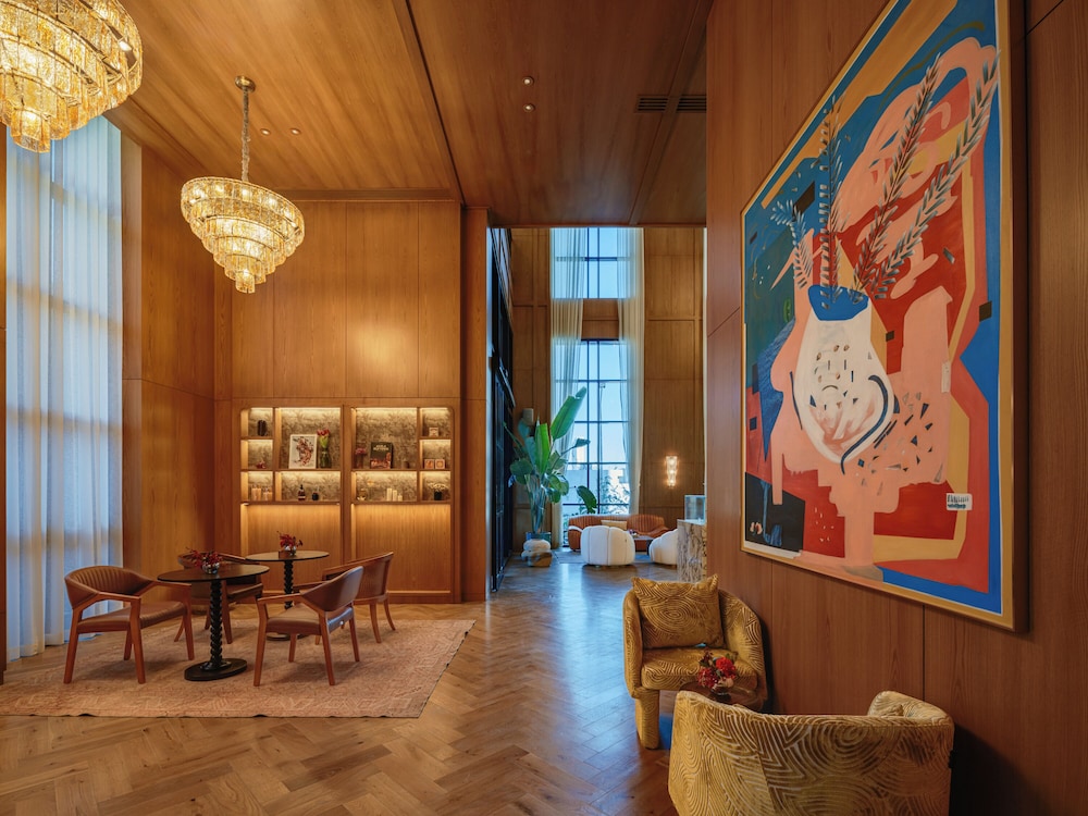 One Sharq Boutique Hotel 4*