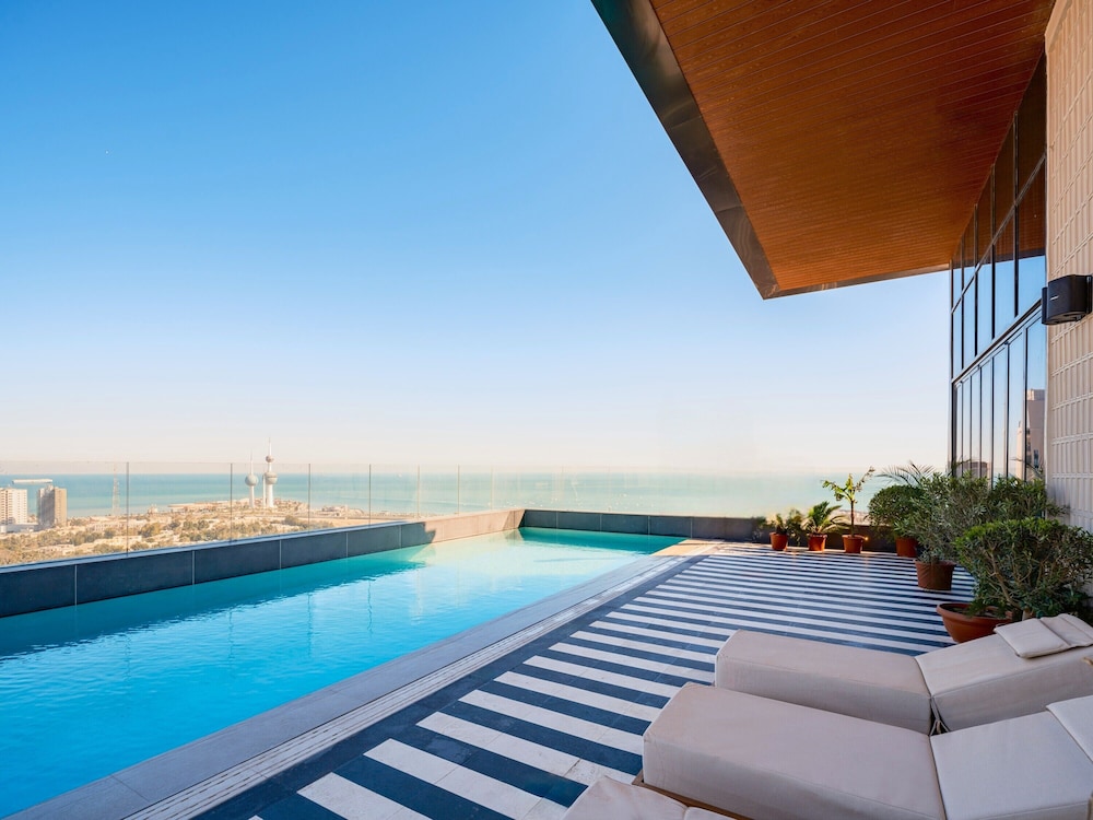 One Sharq Boutique Hotel 4*