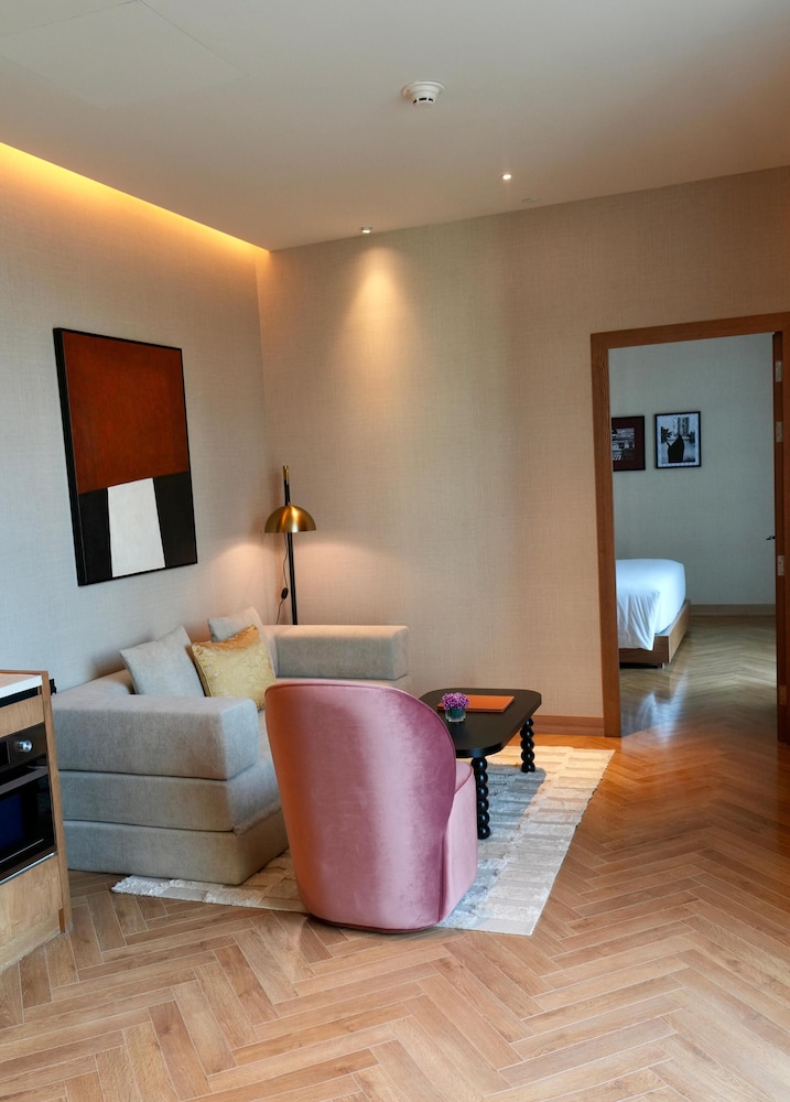 One Sharq Boutique Hotel 4*