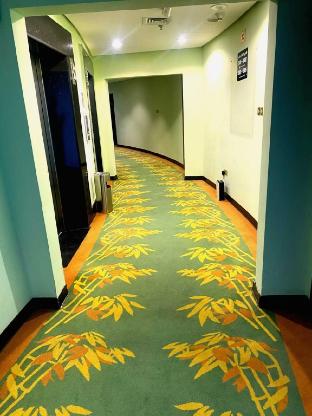 Bloom Hotel 4*